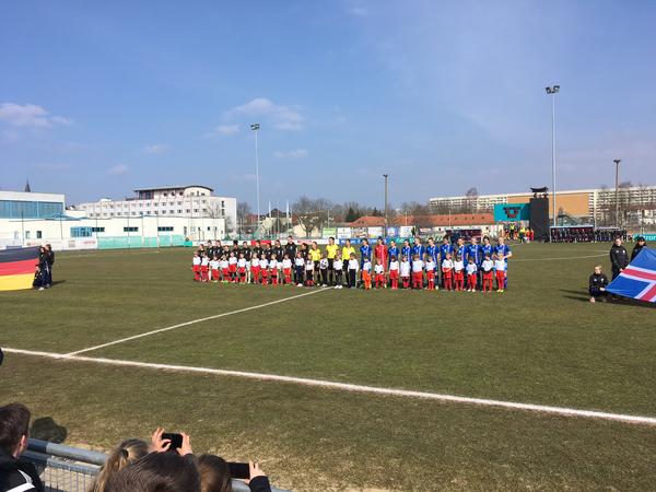 U17-Spiel Deutschland-Island