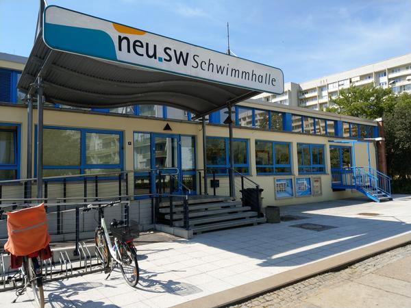 Die Neubrandenburger Schwimmhalle schließt in den Sommerferien für die alljährlichen Wartungsarbeiten.