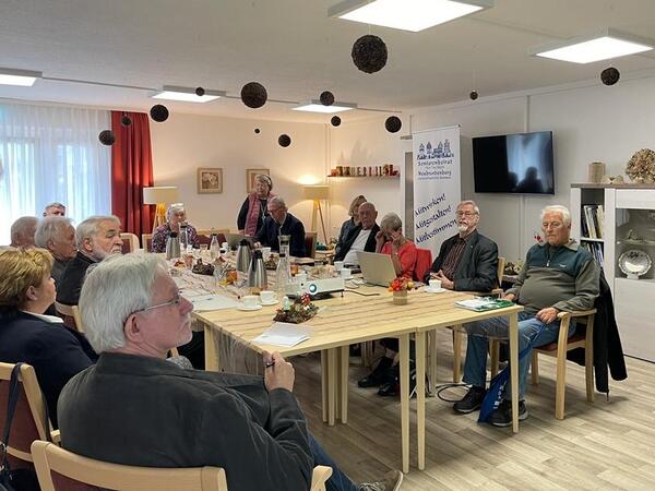 Erfahrungsaustausch der Seniorenbeiräte der Vier-Tore-Stadt Neubrandenburg und Flensburg