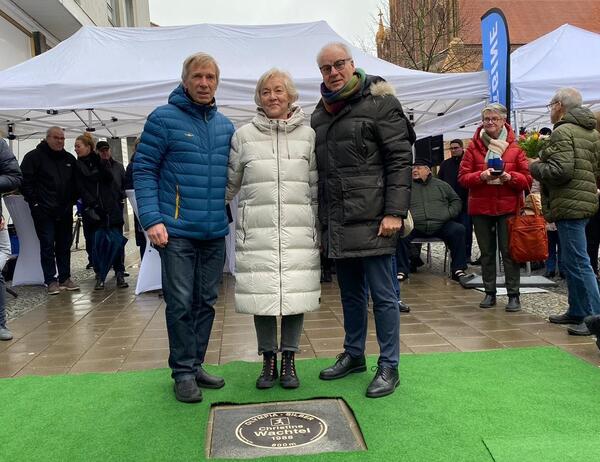 Christine Guth, geb. Wachtel, auf dem Neubrandenburger Walk of Sport verewigt