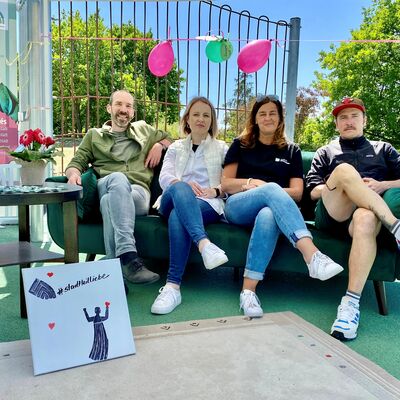 10. Erz&auml;hlcaf&eacute;_Team