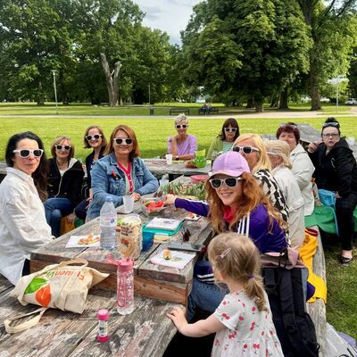 MitbringPicknick &raquo;FrauenVielfalt&laquo;