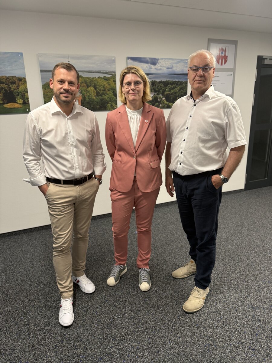 Aktionstag Kommunale Finanzen (v.l.n.r.: Nico Klose, Katja Piotrowski, Peter Modemann)