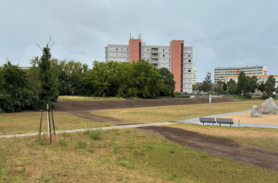 2026-07-07 Trib&uuml;nen Oststadt_nachher_c_Vier-Tore-Stadt Neubrandenburg