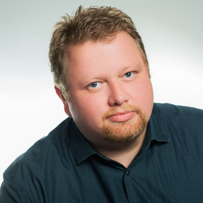 Carsten Sch�nebeck